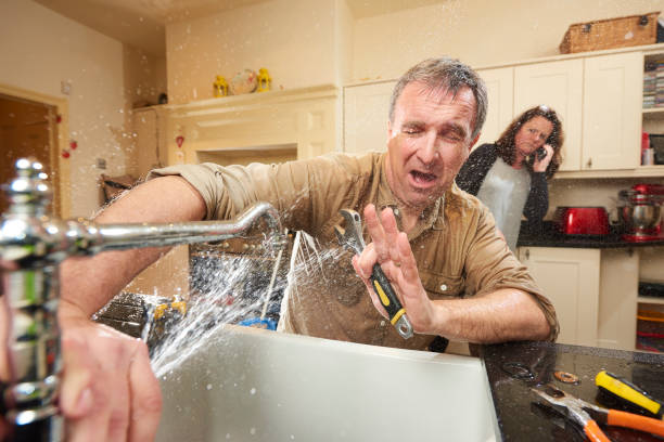 Best Emergency water damage restoration  in Kahaluu Keauhou, HI